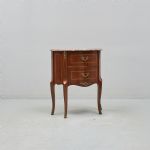 1369 3274 CHEST OF DRAWERS